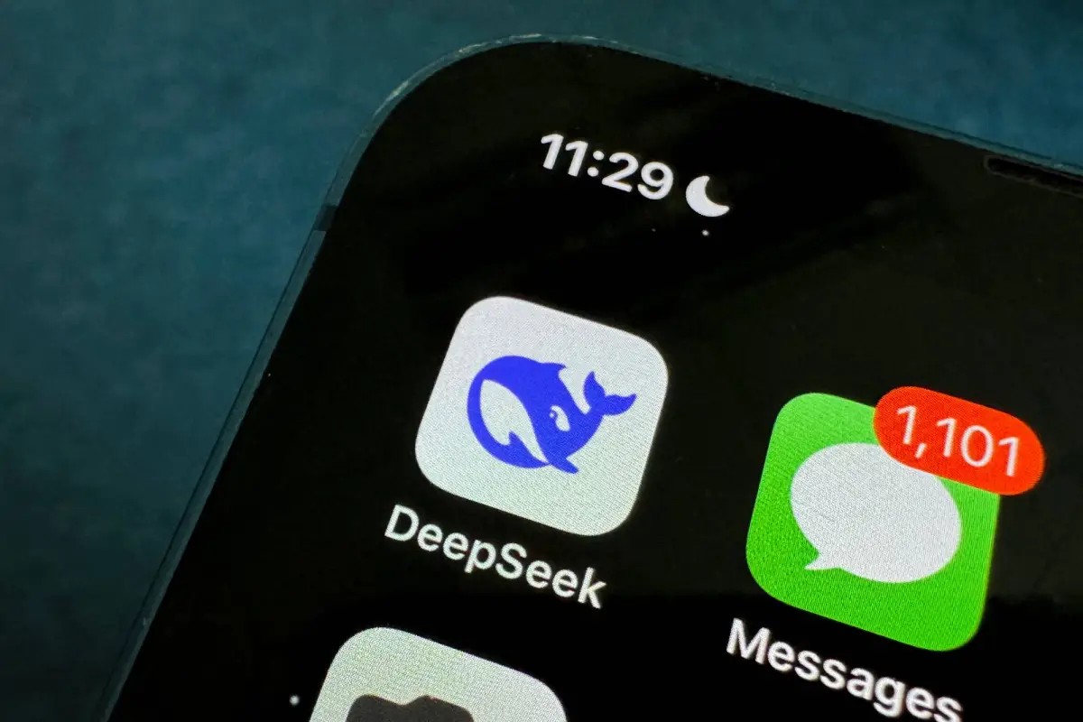 DeepSeek 应用图标